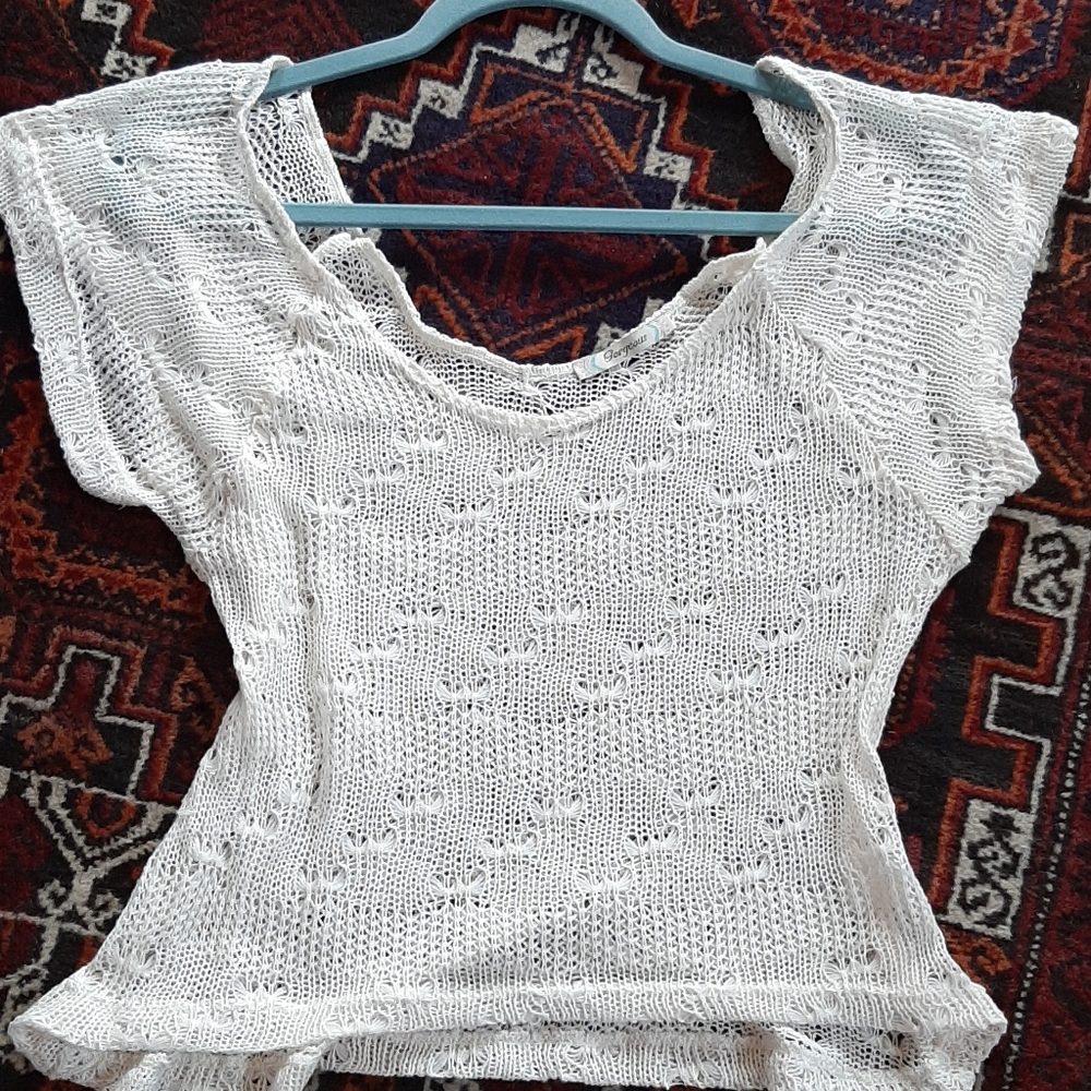 Gorgeous off white cotton sweater knit crop top